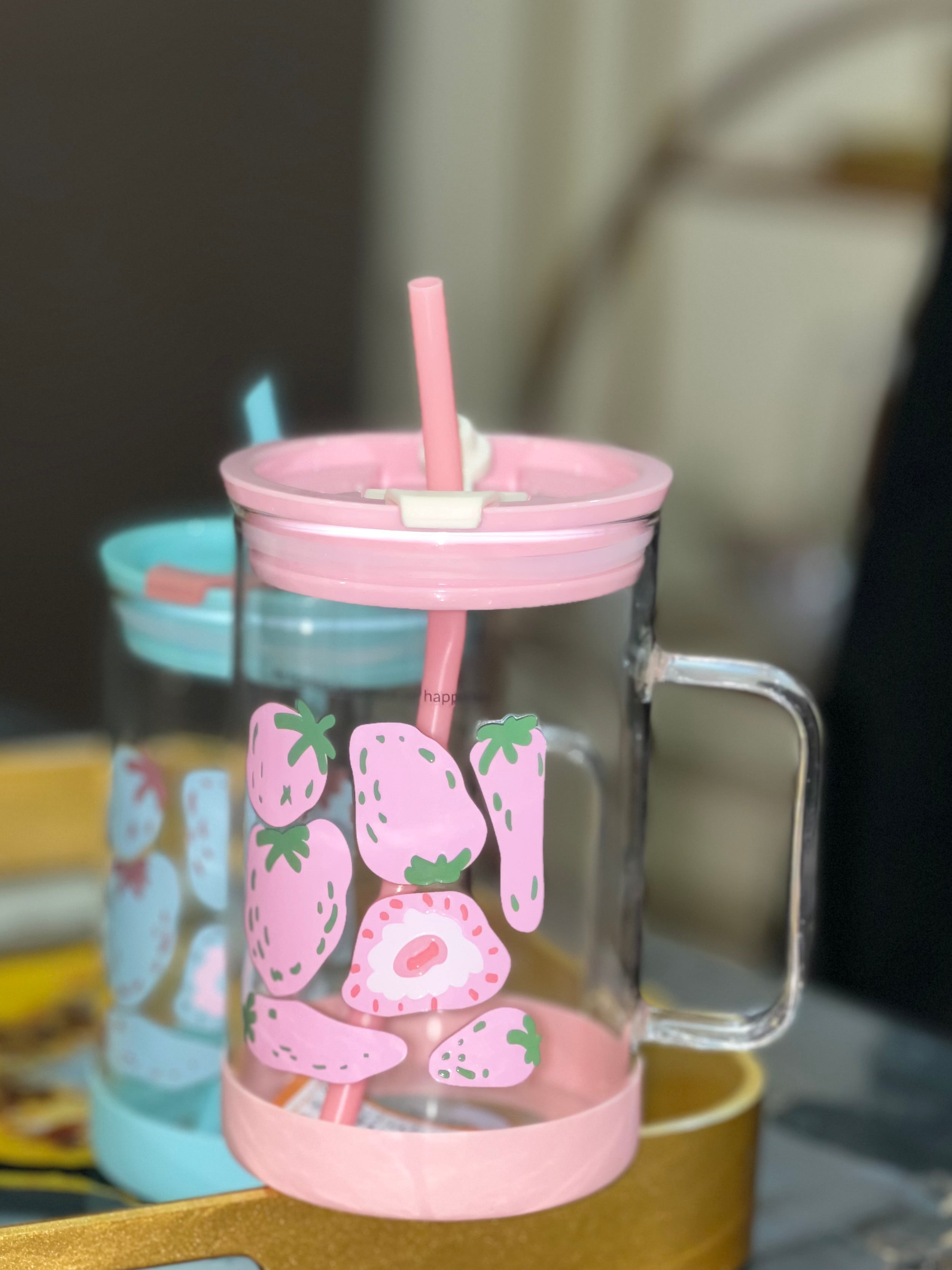 Glass Mug with Lid & Straw – 400ml