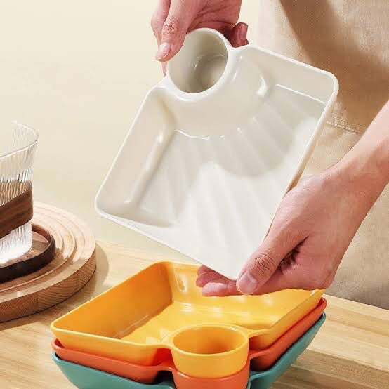 4-Piece Multipurpose Snack Plate Set with Sauce Compartment – Assorted Colours